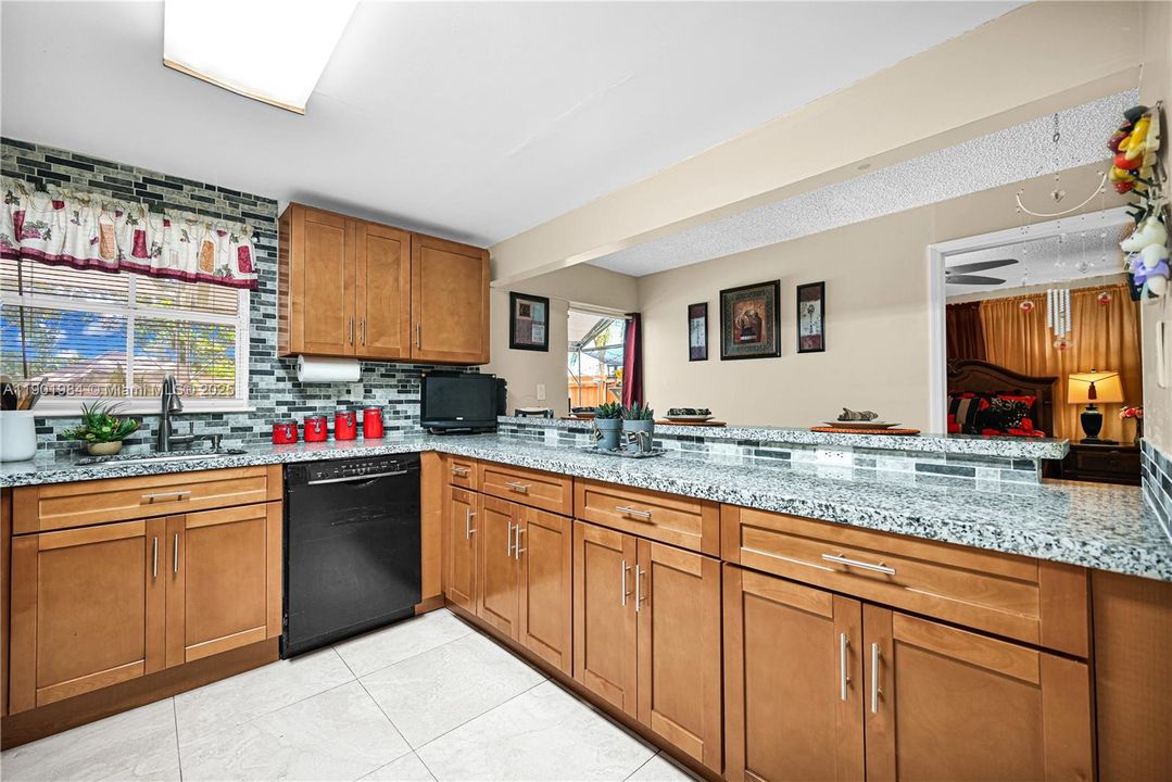 For Sale: $574,900 (4 beds, 3 baths, 1800 Square Feet)