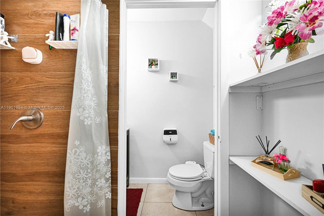 For Sale: $574,900 (4 beds, 3 baths, 1800 Square Feet)