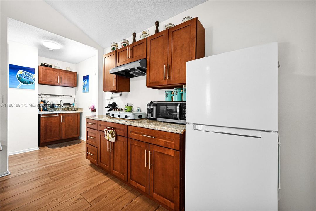 For Sale: $574,900 (4 beds, 3 baths, 1800 Square Feet)