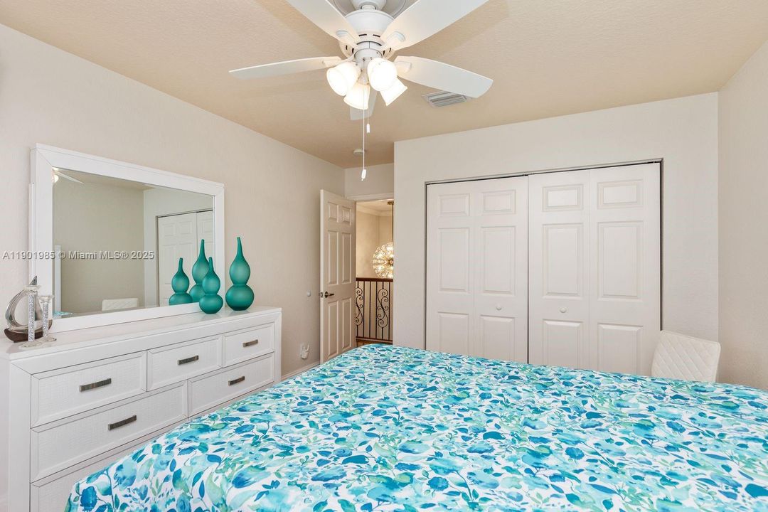 For Sale: $990,000 (4 beds, 2 baths, 3439 Square Feet)