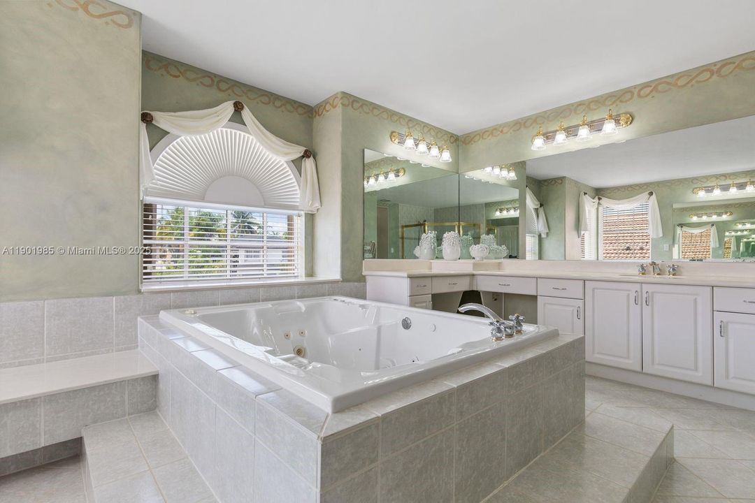 For Sale: $990,000 (4 beds, 2 baths, 3439 Square Feet)