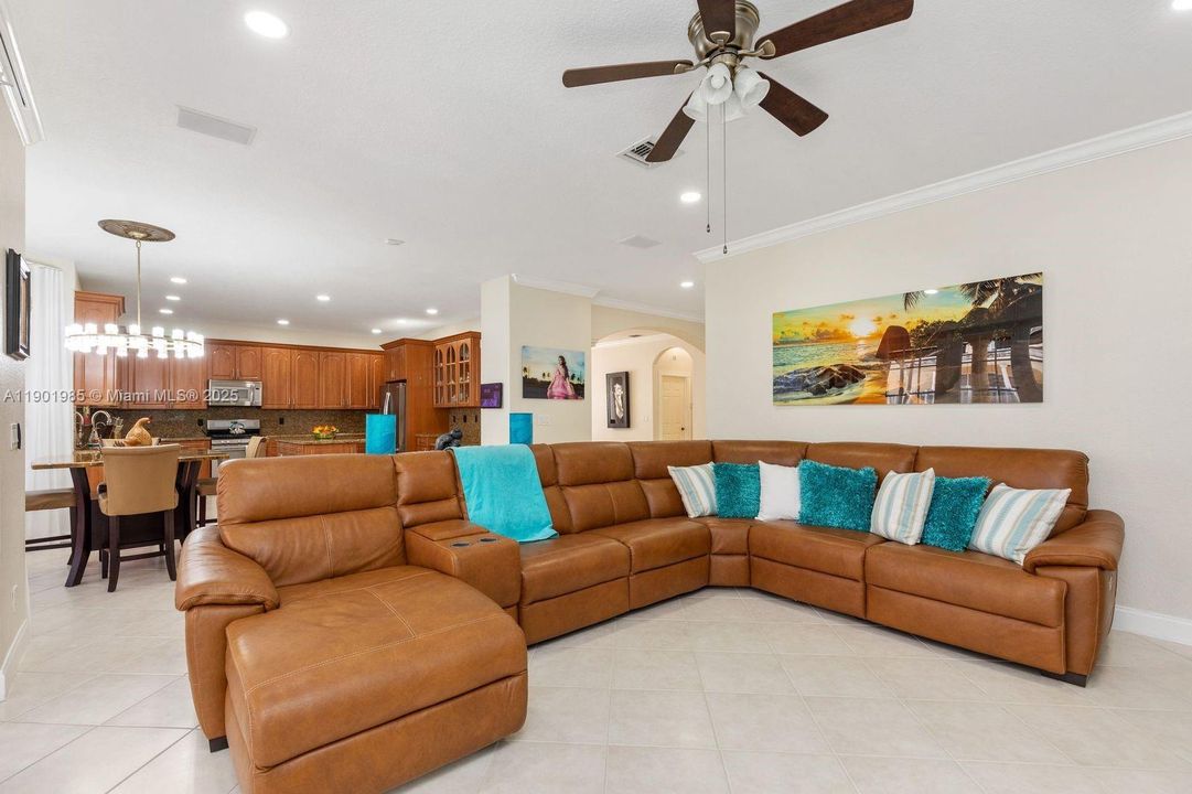 For Sale: $990,000 (4 beds, 2 baths, 3439 Square Feet)