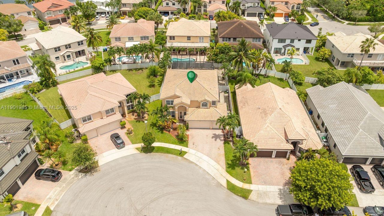 For Sale: $990,000 (4 beds, 2 baths, 3439 Square Feet)