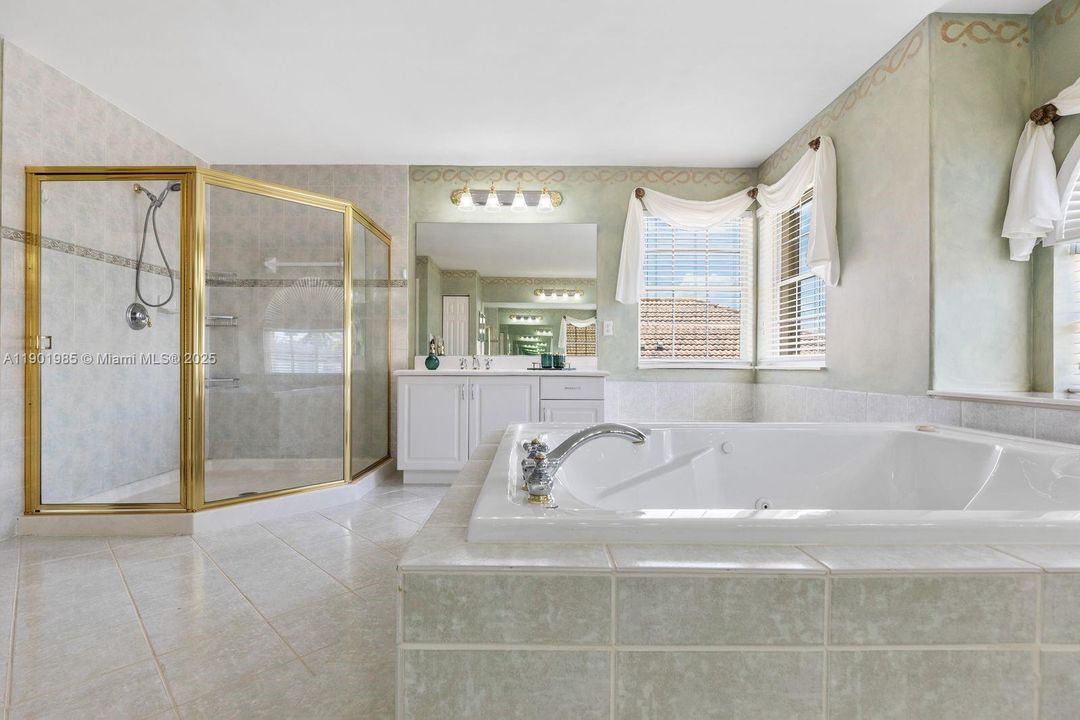 For Sale: $990,000 (4 beds, 2 baths, 3439 Square Feet)