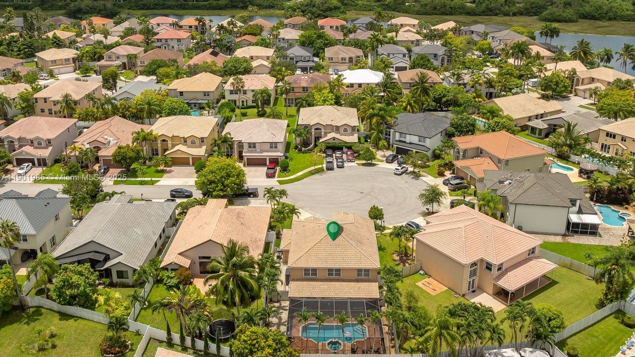 For Sale: $990,000 (4 beds, 2 baths, 3439 Square Feet)