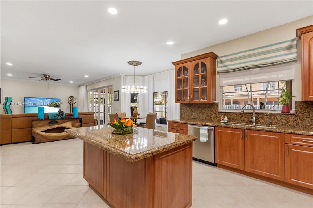 For Sale: $990,000 (4 beds, 2 baths, 3439 Square Feet)