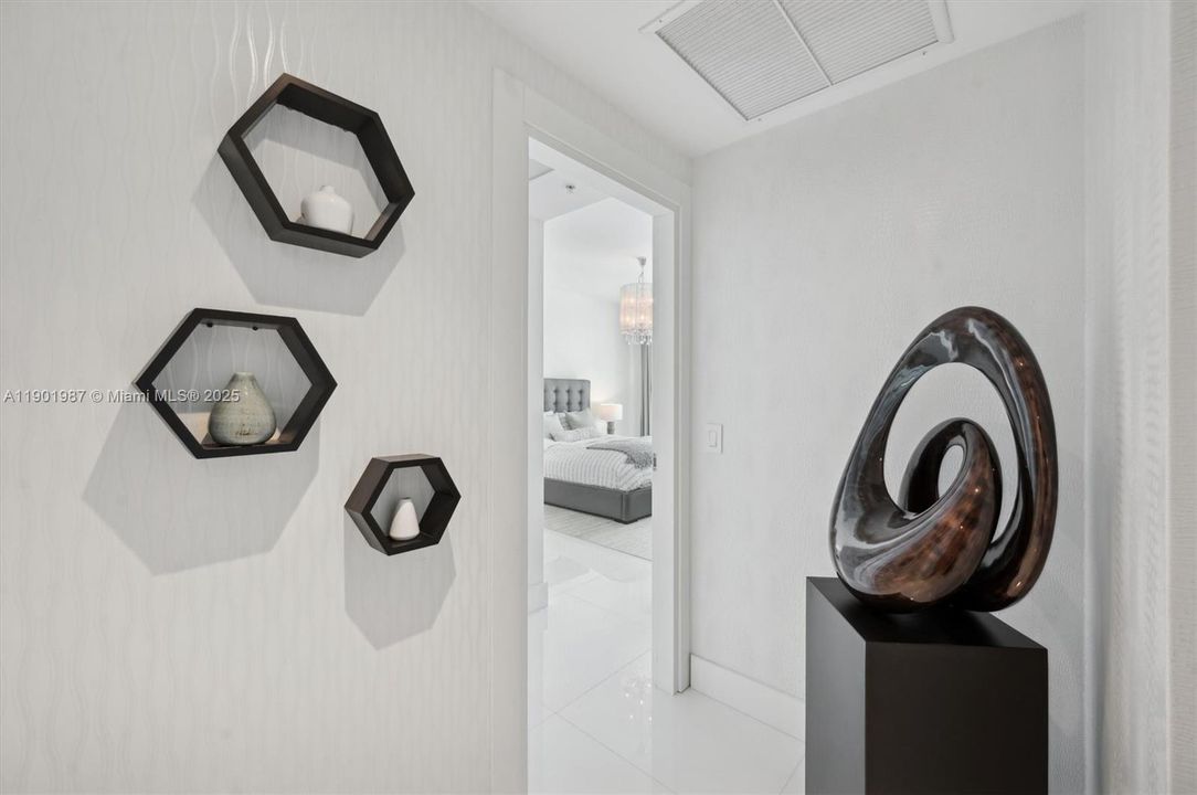 For Sale: $3,499,000 (3 beds, 3 baths, 2050 Square Feet)