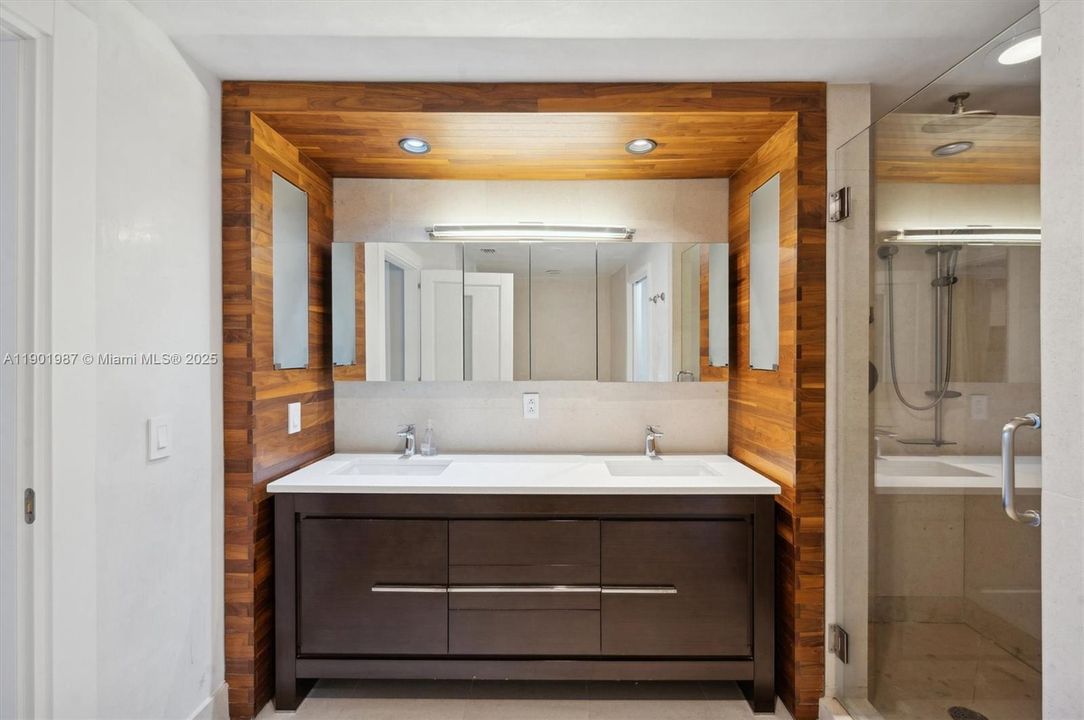 For Sale: $3,499,000 (3 beds, 3 baths, 2050 Square Feet)