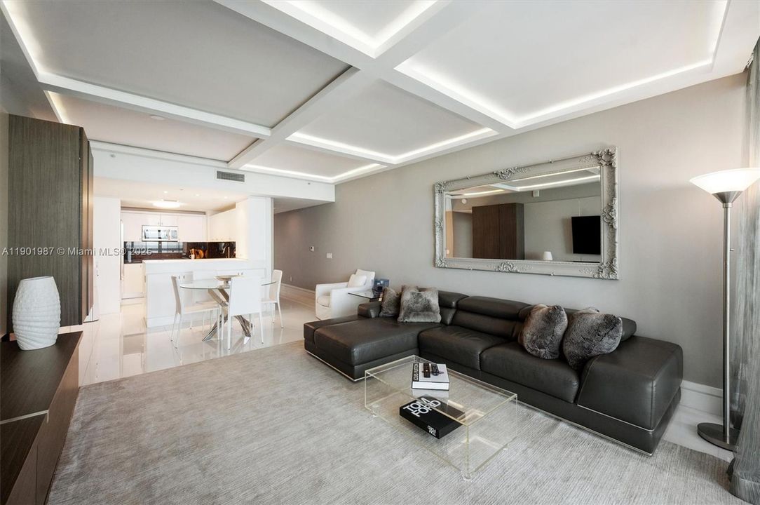 For Sale: $3,499,000 (3 beds, 3 baths, 2050 Square Feet)