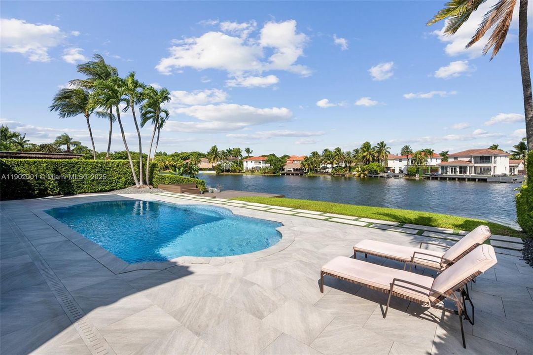 For Sale: $2,250,000 (5 beds, 4 baths, 3577 Square Feet)