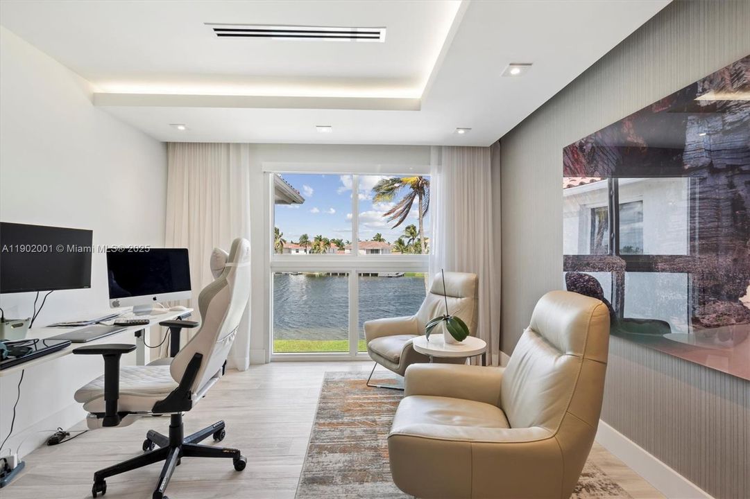 For Sale: $2,250,000 (5 beds, 4 baths, 3577 Square Feet)