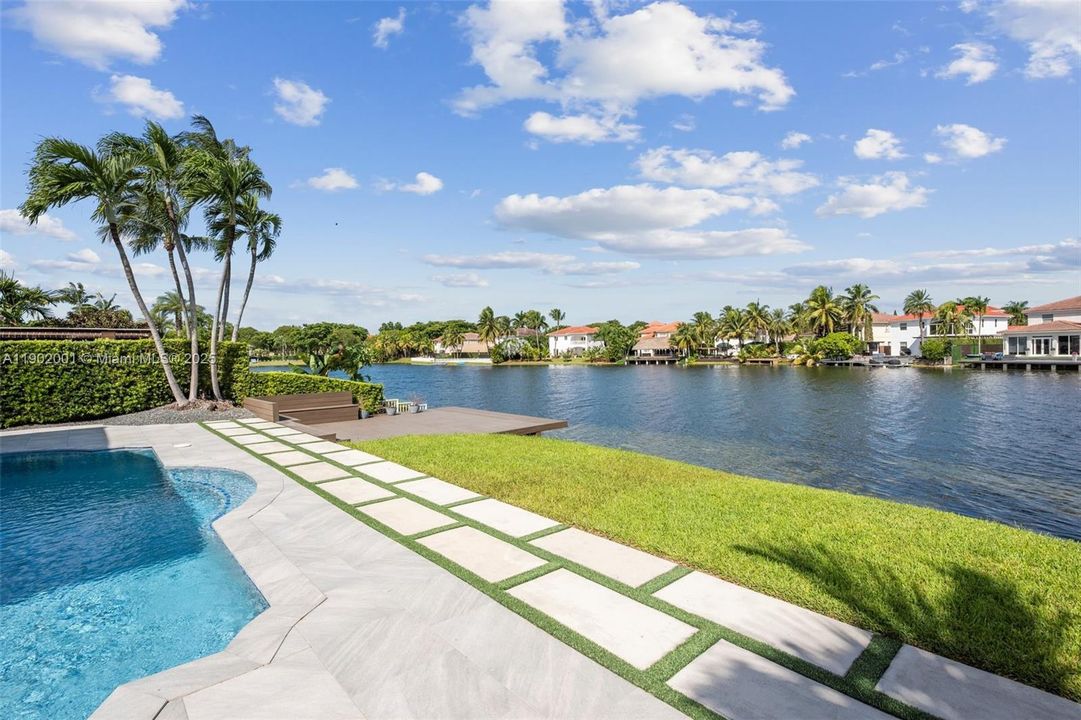 For Sale: $2,250,000 (5 beds, 4 baths, 3577 Square Feet)