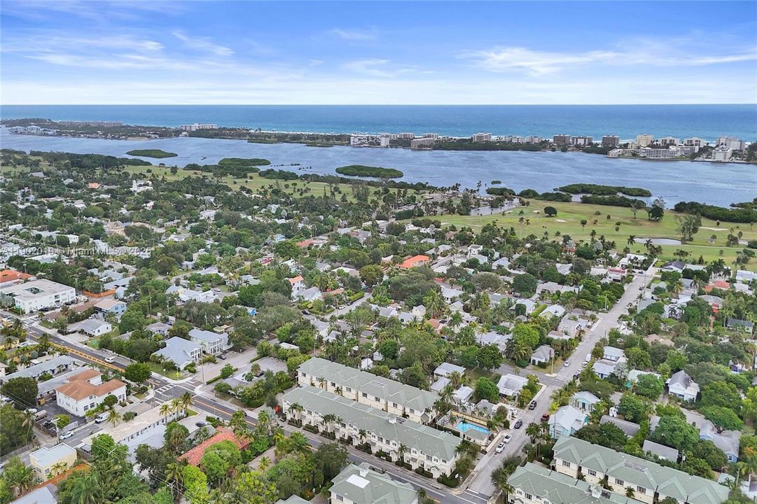 待售: $450,000 (3 贝兹, 2 浴室, 1678 平方英尺)