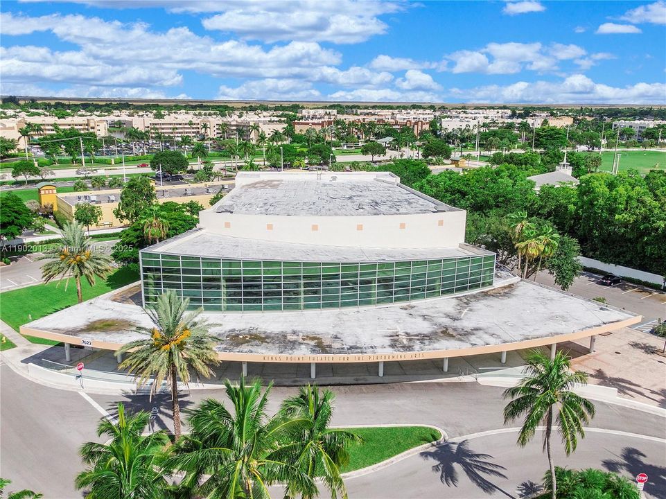 Под контрактом: $2,300 (2 спален, 2 ванн, 1469 Квадратных фут)