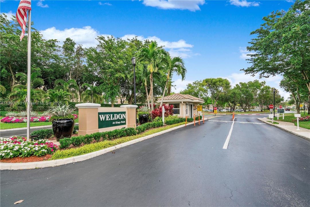 Под контрактом: $2,300 (2 спален, 2 ванн, 1469 Квадратных фут)