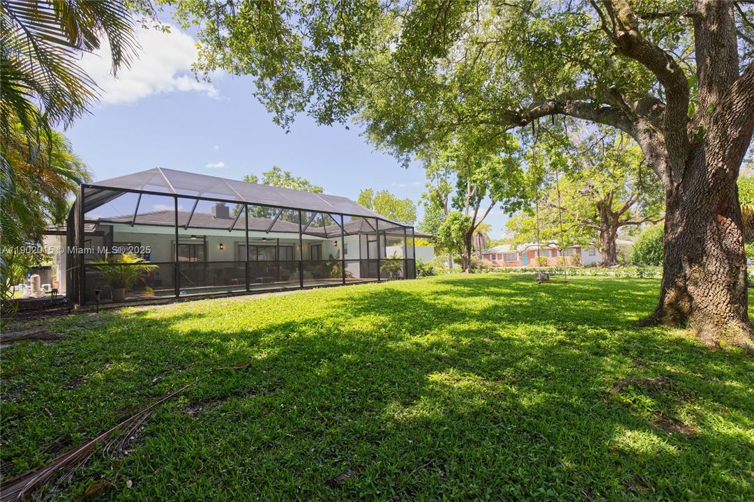 待售: $820,000 (4 贝兹, 2 浴室, 2292 平方英尺)