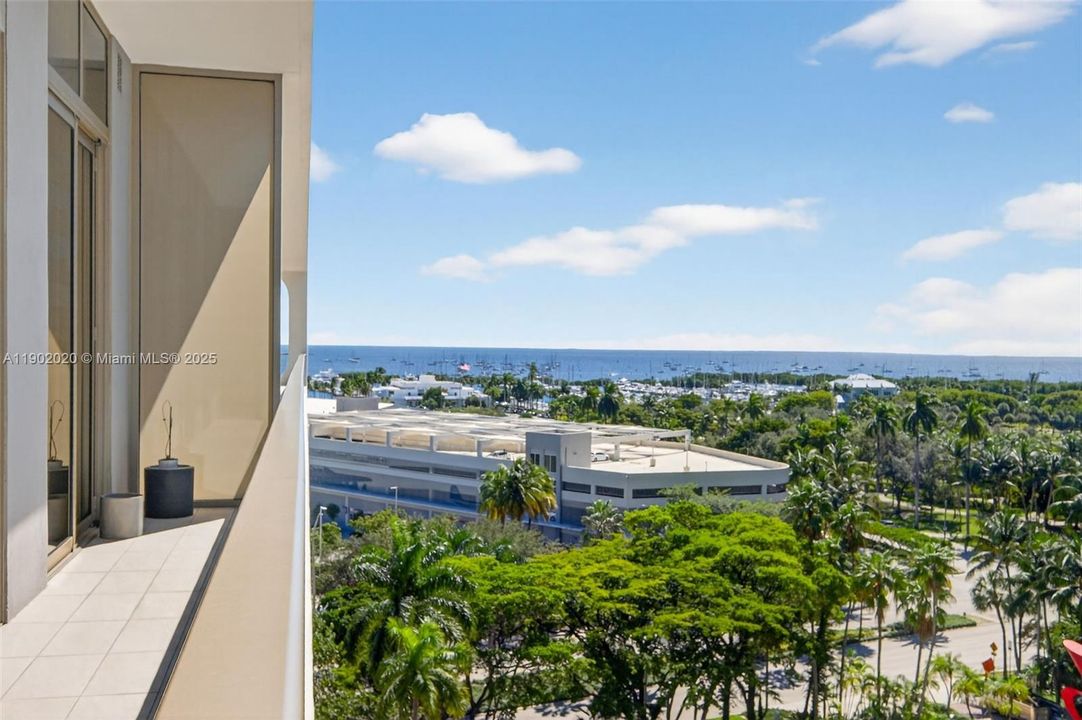 Recently Rented: $9,990 (2 beds, 2 baths, 1016 Square Feet)