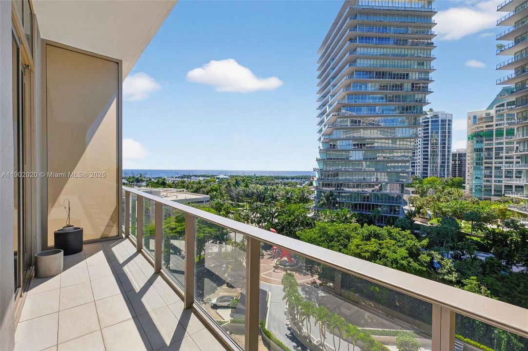 Recently Rented: $9,990 (2 beds, 2 baths, 1016 Square Feet)