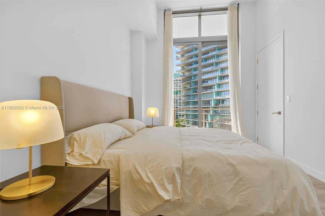 Recently Rented: $9,990 (2 beds, 2 baths, 1016 Square Feet)