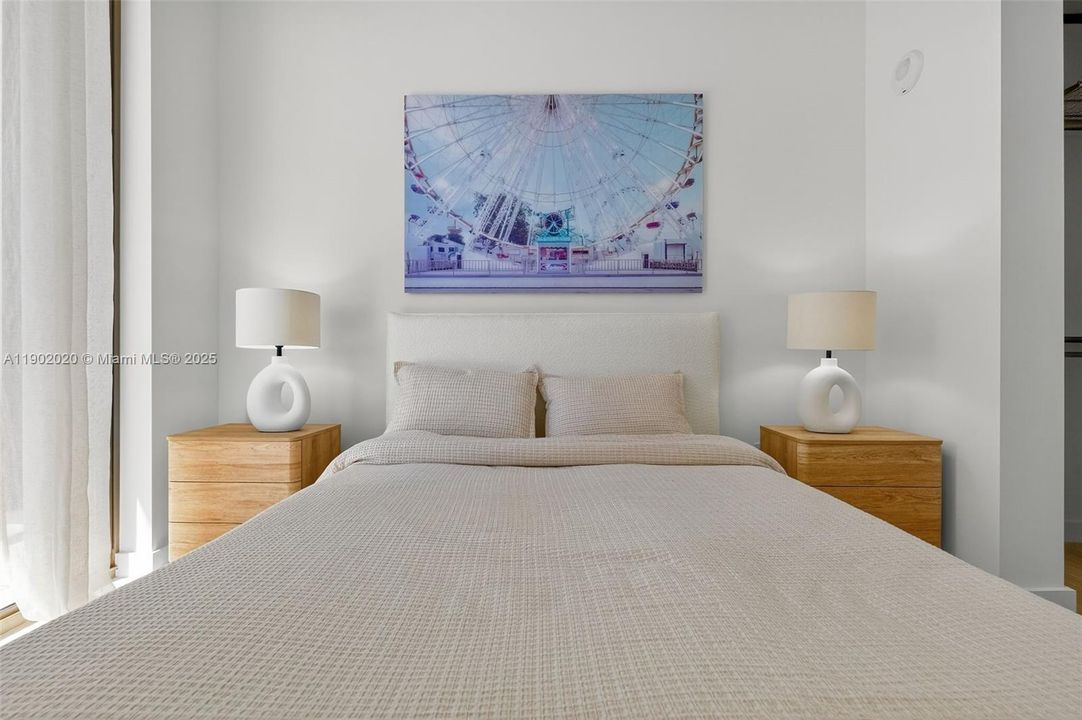 Recently Rented: $9,990 (2 beds, 2 baths, 1016 Square Feet)