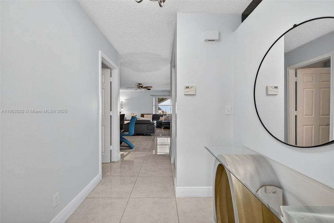 For Rent: $3,650 (3 beds, 2 baths, 1812 Square Feet)