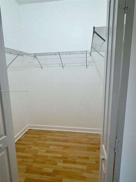 For Rent: $3,250 (3 beds, 2 baths, 1627 Square Feet)