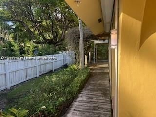 For Sale: $2,999,000 (5 beds, 2 baths, 2482 Square Feet)