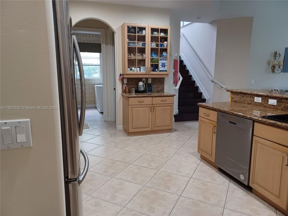 For Sale: $1,199,900 (5 beds, 4 baths, 3757 Square Feet)