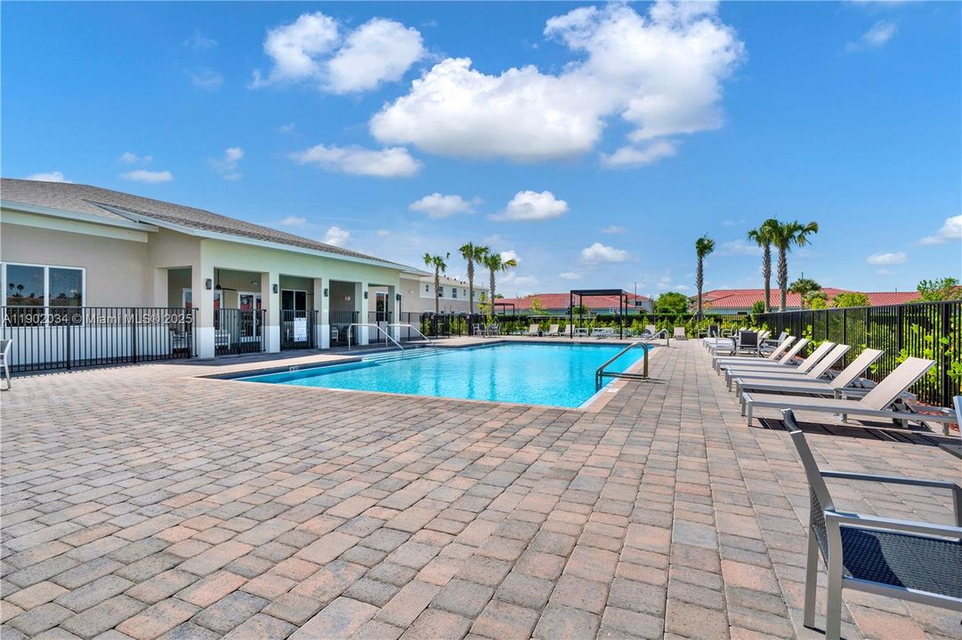 En Renta: $2,300 (2 camas, 2 baños, 1208 Pies cuadrados)