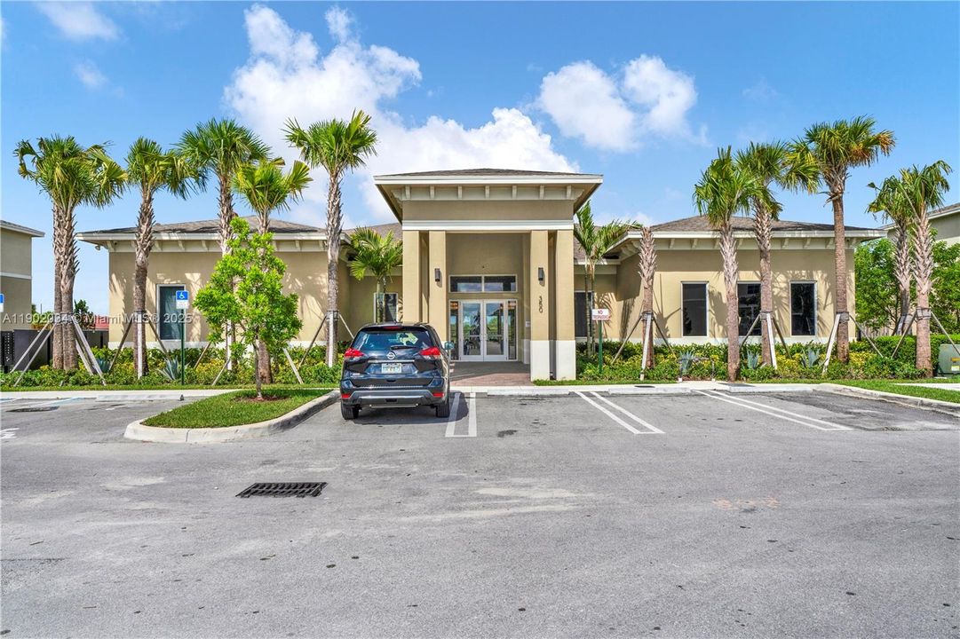 En Renta: $2,300 (2 camas, 2 baños, 1208 Pies cuadrados)