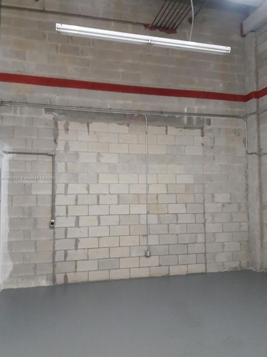 Recently Rented: $2,500 (0 beds, 0 baths, 0 Square Feet)