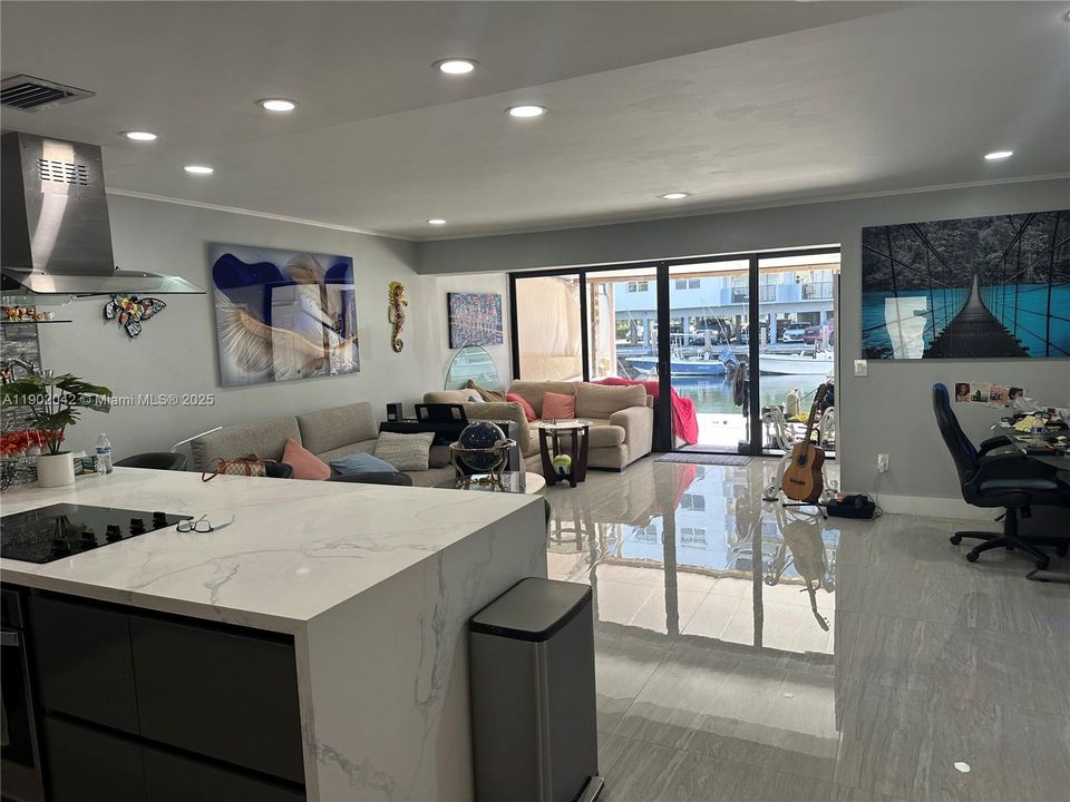 For Sale: $849,000 (3 beds, 2 baths, 1573 Square Feet)