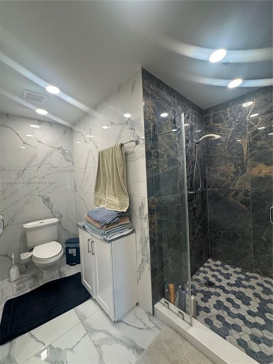 For Sale: $849,000 (3 beds, 2 baths, 1573 Square Feet)