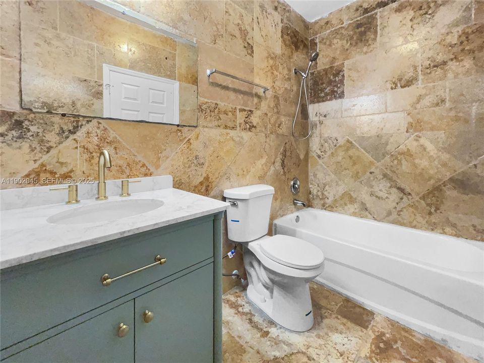 Full Bathroom for Bedrooms 1 & 2.