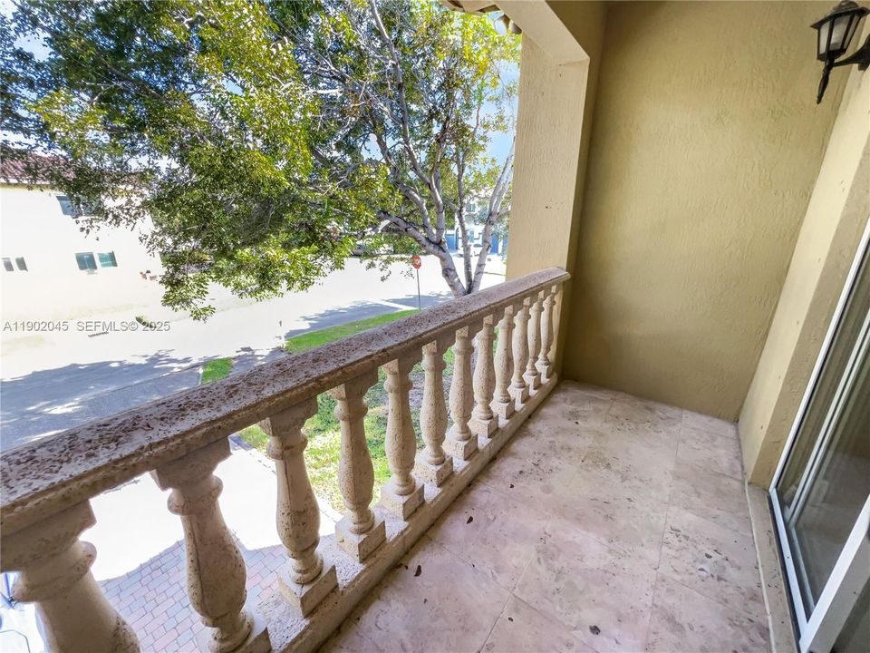 For Rent: $4,500 (4 beds, 3 baths, 2243 Square Feet)