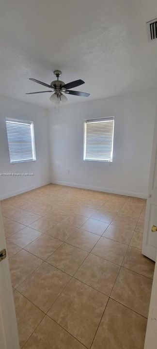 Active With Contract: $2,300 (2 beds, 1 baths, 2965 Square Feet)