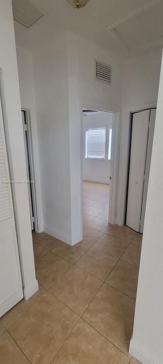Active With Contract: $2,300 (2 beds, 1 baths, 2965 Square Feet)