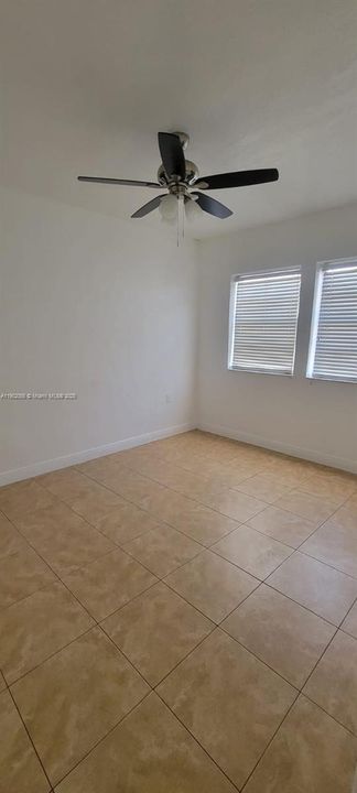 Active With Contract: $2,300 (2 beds, 1 baths, 2965 Square Feet)