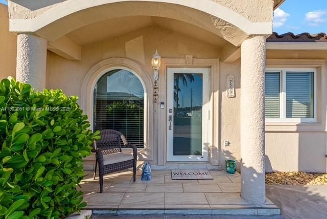 Active With Contract: $530,000 (3 beds, 2 baths, 1190 Square Feet)