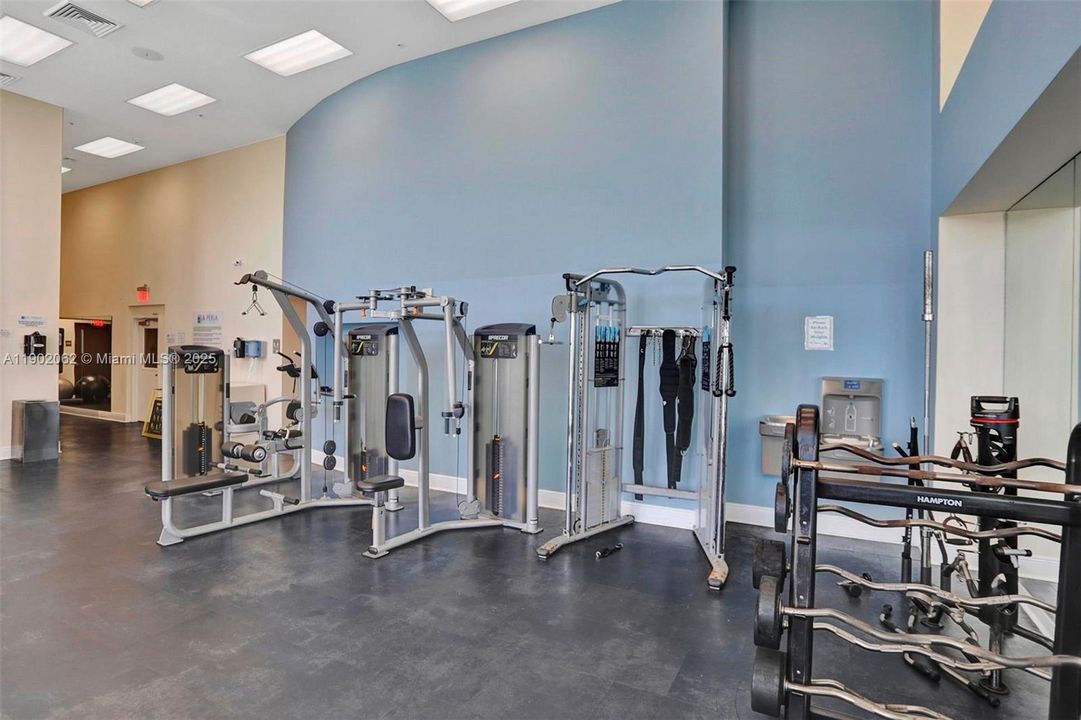 待售: $1,150,000 (2 贝兹, 2 浴室, 1623 平方英尺)