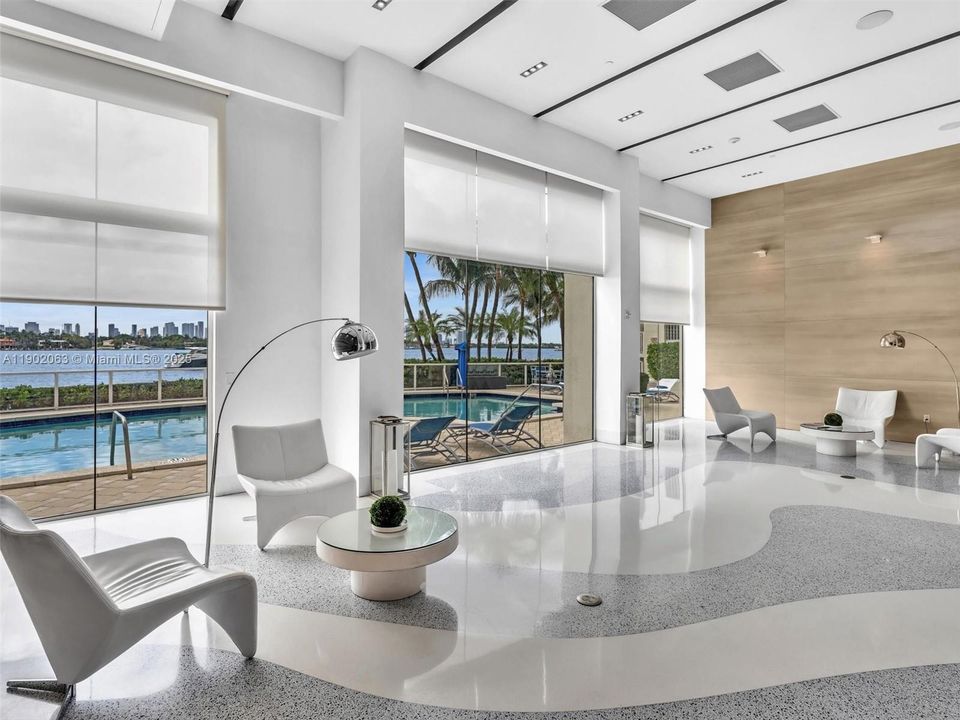 Active With Contract: $6,500 (2 beds, 2 baths, 1078 Square Feet)