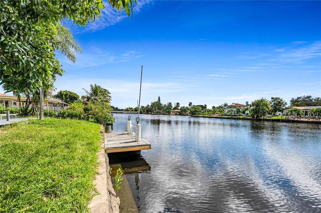 En Venta: $760,000 (3 camas, 2 baños, 1560 Pies cuadrados)