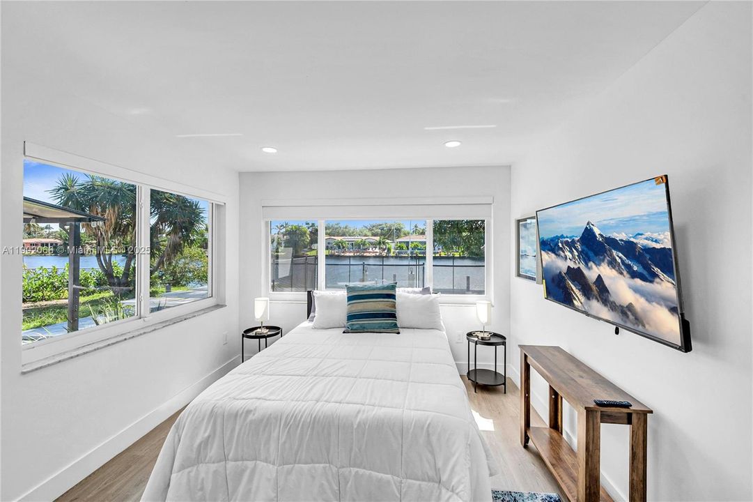 En Venta: $760,000 (3 camas, 2 baños, 1560 Pies cuadrados)