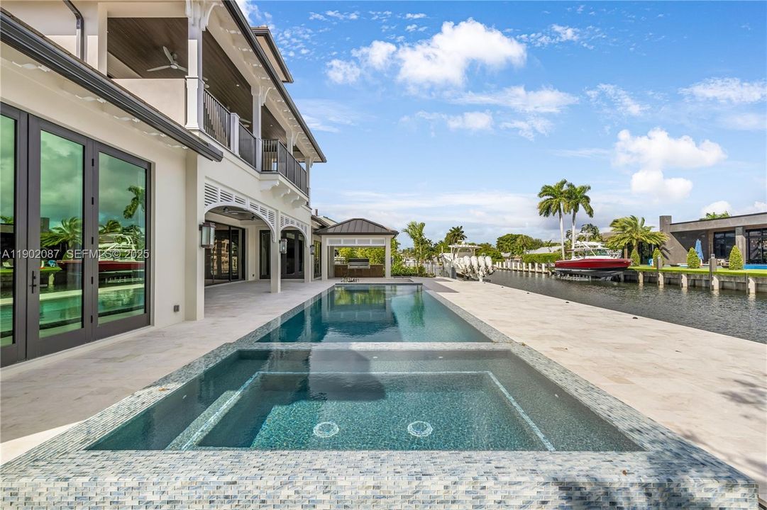 待售: $10,995,000 (7 贝兹, 5 浴室, 6000 平方英尺)