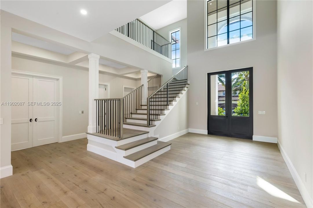 待售: $10,995,000 (7 贝兹, 5 浴室, 6000 平方英尺)