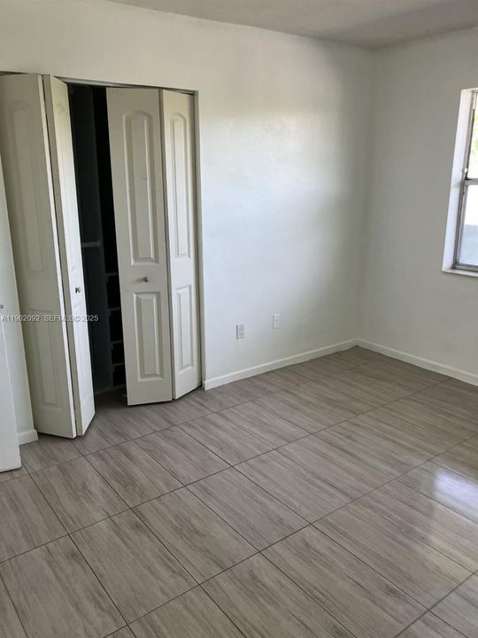 For Rent: $2,200 (2 beds, 2 baths, 1156 Square Feet)