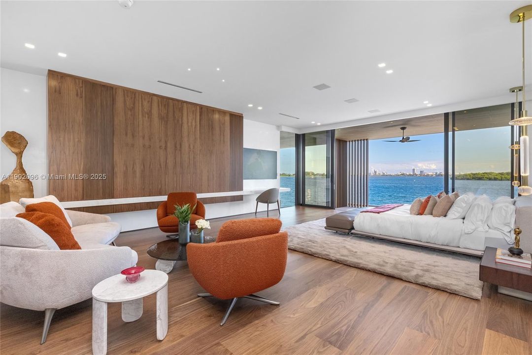 待售: $23,495,000 (7 贝兹, 7 浴室, 7923 平方英尺)