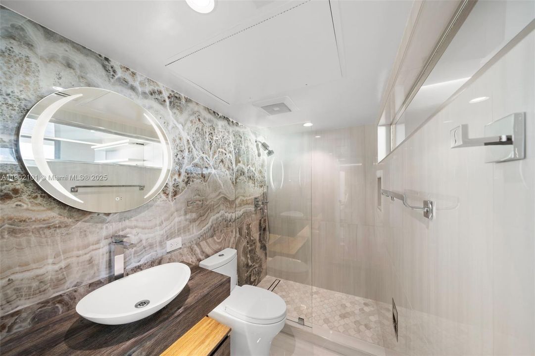 最近租的: $6,750 (1 贝兹, 2 浴室, 1048 平方英尺)