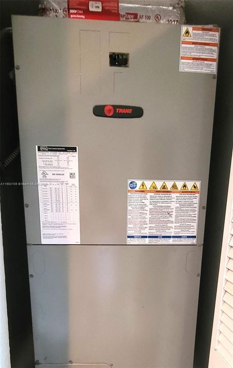 Recently Sold: $369,000 (3 beds, 2 baths, 1580 Square Feet)