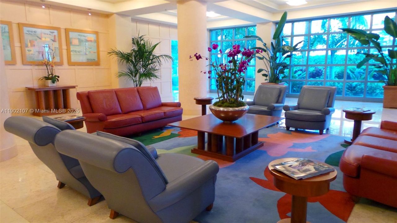 For Sale: $1,250,000 (1 beds, 2 baths, 940 Square Feet)